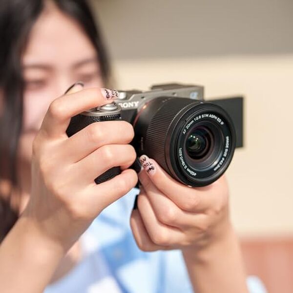 Découvrez notre évaluation détaillée du Viltrox 20mm f2.8 : performance, qualité d'image et compatibilité avec Sony E-Mount au rendez-vous. Idéal pour les amateurs de photographie grand angle.