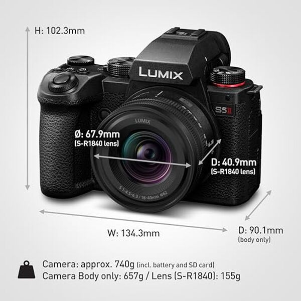 Découvrez notre test complet du panasonic DC-S5M2NE, un appareil photo hybride plein format avec objectif 18-40mm. Comparez sa performance et ses caractéristiques pour vos besoins photographiques.