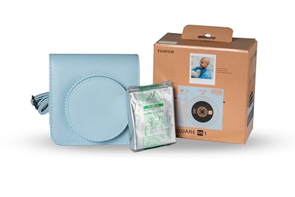 Découvrez notre test détaillé du Fuji instax SQ1 bleu : caractéristiques, performance et conseil d'utilisation pour réussir vos photos instantanées lors de votre prochain voyage.