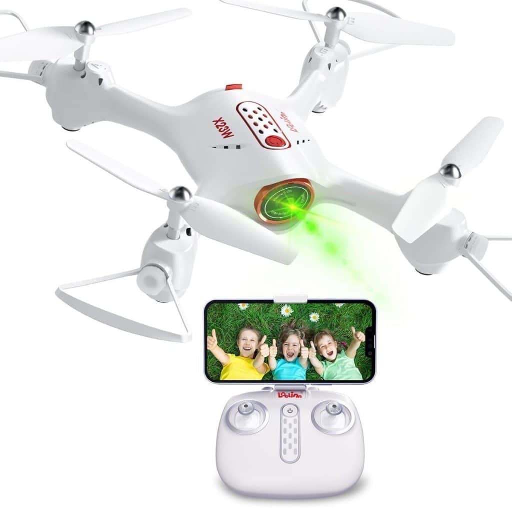 Test du drone Loolinn : facile à piloter avec caméra et lumières LED pour enfants