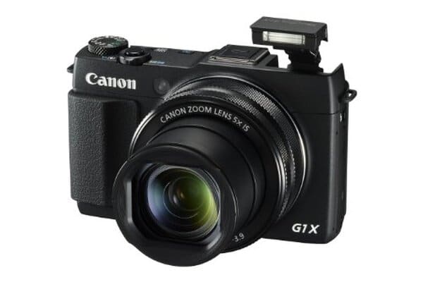 Découvrez notre test détaillé du Canon PowerShot G1 X Mark II : un compact performant alliant qualité d'image, zoom optique et design ergonomique pour les photographes exigeants. 
