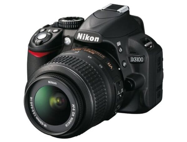 Découvrez notre test complet du Nikon D3100 avec ses objectifs polyvalents. Avis détaillé, performances et conseils pour bien choisir votre premier reflex numérique. 